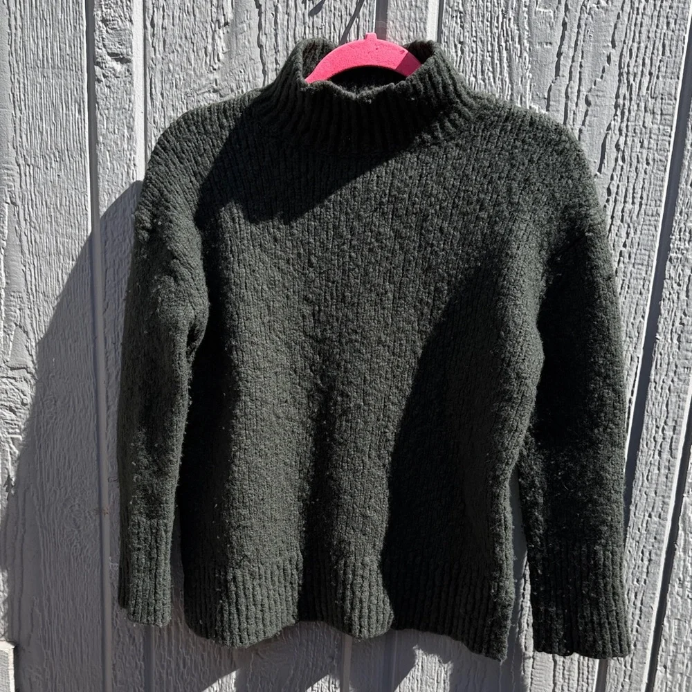 Vince Wool Blend Pullover Mock Neck Hunter Sweater, Size: M